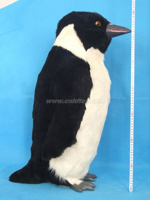 皮毛玩具企鹅：QE03菏泽恒方皮毛工艺品有限公司