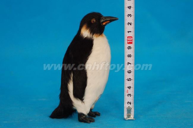 皮毛玩具企鹅：QE04菏泽恒方皮毛工艺品有限公司