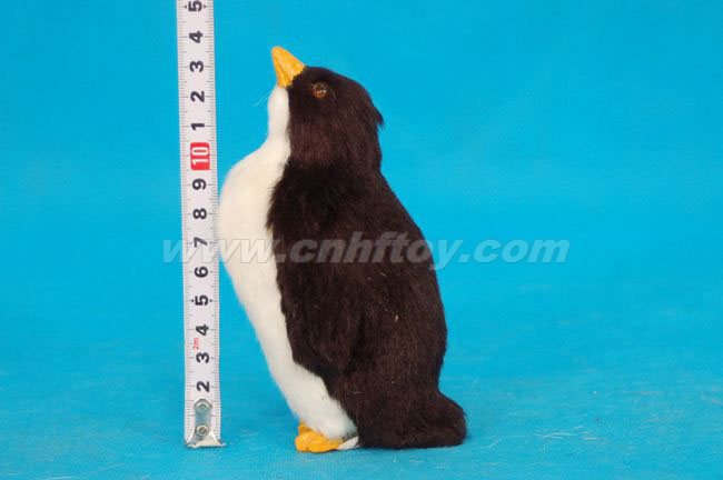 皮毛玩具企鹅：QE05菏泽恒方皮毛工艺品有限公司