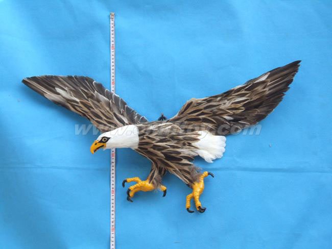 皮毛玩具鹰：YI022菏泽恒方皮毛工艺品有限公司