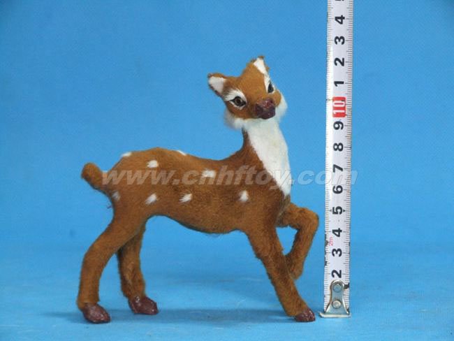 皮毛玩具鹿：L259菏泽恒方皮毛工艺品有限公司