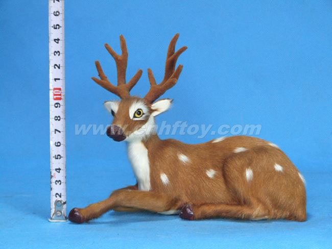 皮毛玩具鹿：L262菏泽恒方皮毛工艺品有限公司