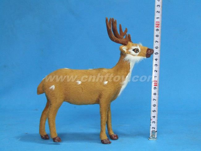 皮毛玩具鹿：L270菏泽恒方皮毛工艺品有限公司