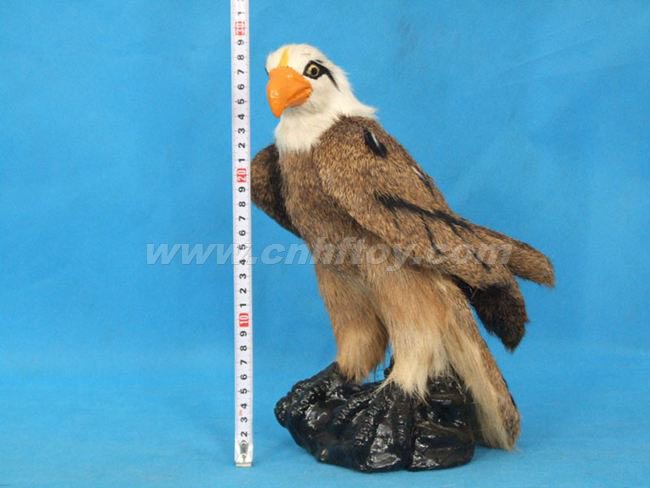 皮毛玩具鹰：YI013菏泽恒方皮毛工艺品有限公司