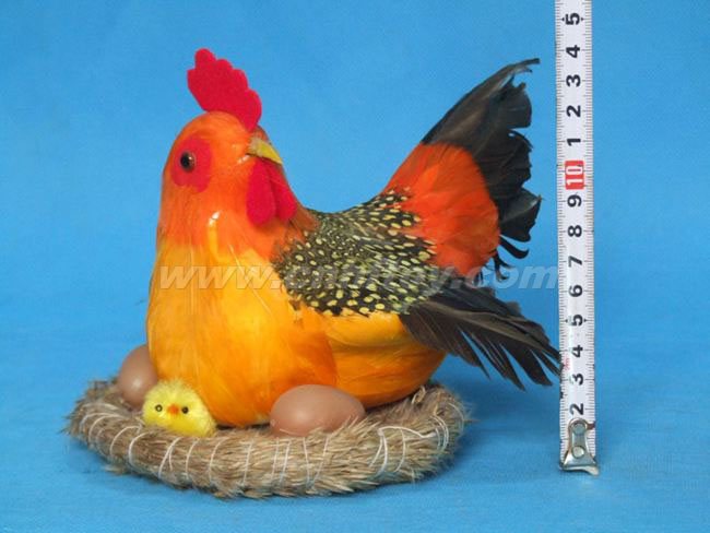 皮毛玩具鸡：J050菏泽恒方皮毛工艺品有限公司